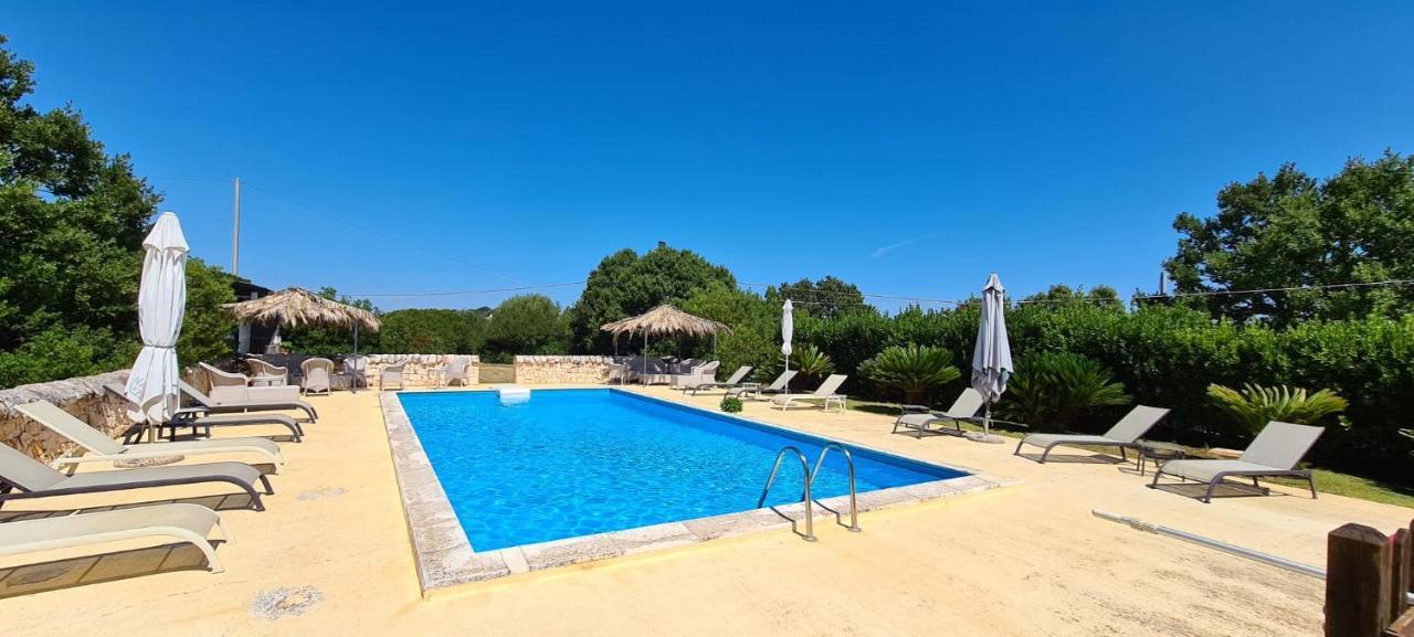 צ'יסטרנינו Bed And Breakfast La Terrazza מראה חיצוני תמונה