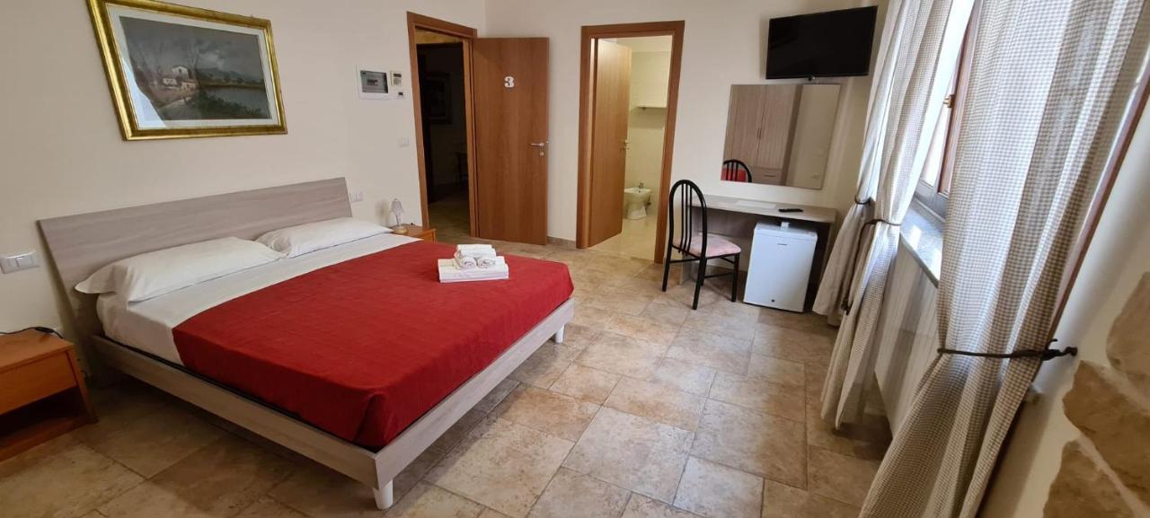 צ'יסטרנינו Bed And Breakfast La Terrazza מראה חיצוני תמונה